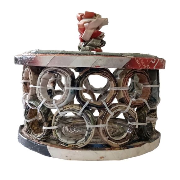 Coiled Paper Basket With Lid Vintage Handmade Pinwheel Design Recycled Newspaper - Picture 10 of 16